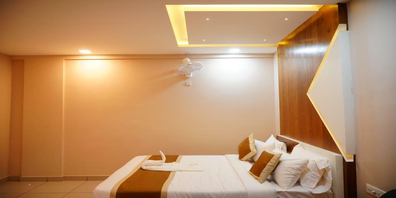 Nextel Inn, Calicut מראה חיצוני תמונה