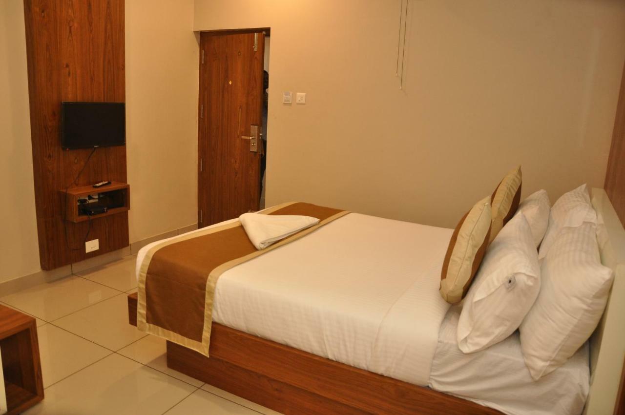 Nextel Inn, Calicut מראה חיצוני תמונה