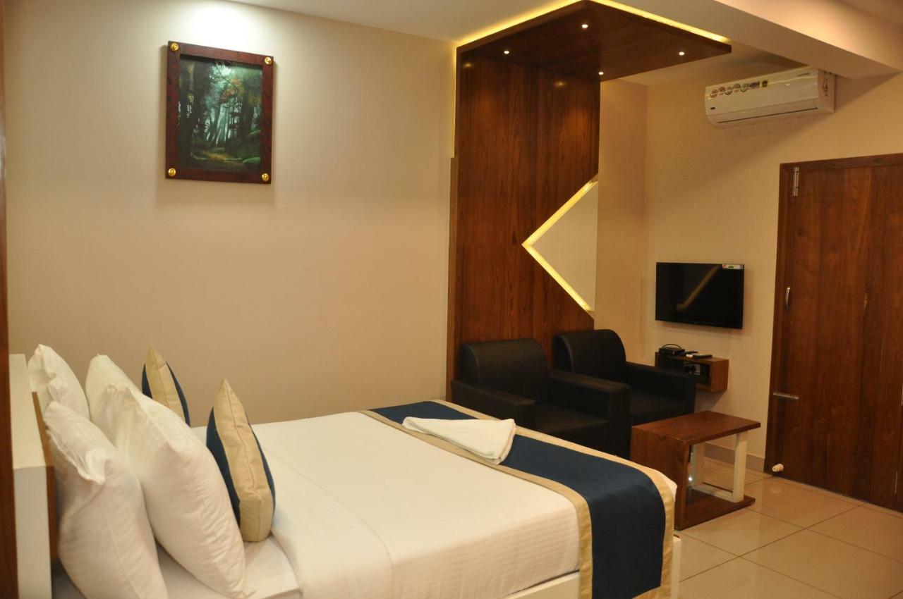 Nextel Inn, Calicut מראה חיצוני תמונה
